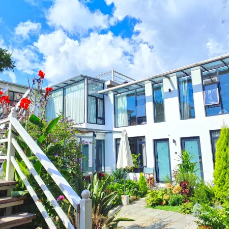 Dali Rise Residents' Lodging