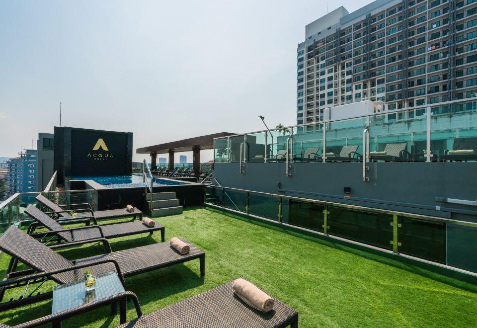 3. 아쿠아 호텔 파..