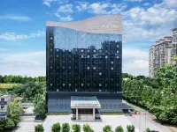 XINGYU GRAND KINGTOWN S HOTEL Hotels near Nanchong Gaoping Airport