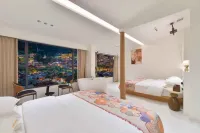 Yuqing Quanjing Boutique Stay (Xijiang Qianhu Miao Village Miaozu Museum) Hotel a 