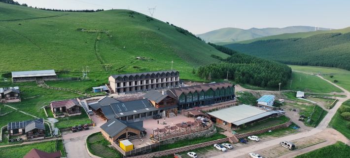 Muyie Legend | Mountain and Grassland Lifestyle Homestay 豊寧のホテル