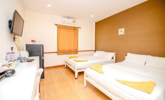 Banana Resort Sadao