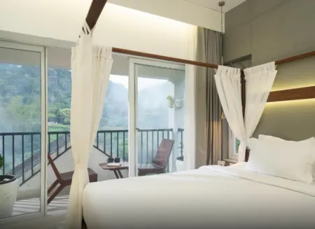 Eden Woods Resorts & Spa Отели рядом с достопримечательностью «Munnar Hill Station (The Kashmir of South India) - Idukki District, Kerala, India»
