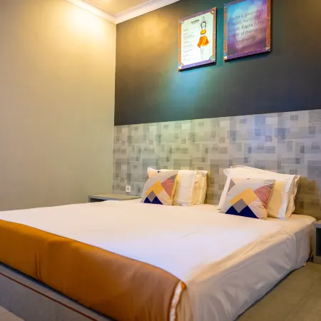 Dhanesvara Holistic Villa Batu