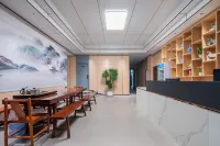 Yizhang Yunshuiyao Hot Spring Homestay