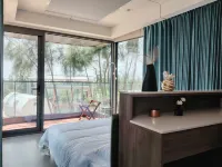 mao ming kang hai capsule hotel