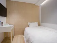 Miniwest Hotel Hotels near Daqing Station