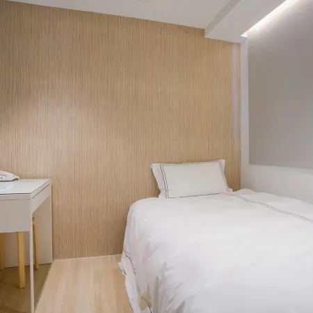 Miniwest Hotel Отели рядом с достопримечательностью «Стадион «Тайчжун»»