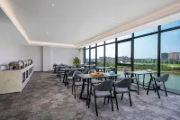 Qihu Hotel