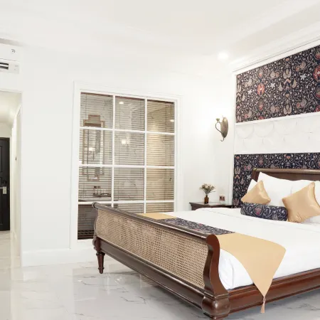MAHALAYA The Legacy Hotel