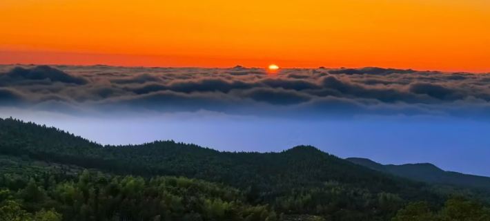 Leisure In The Mountains Hotels in Luxi