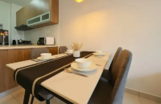 Central Park City Escape 2BR 4Pax w Balcony