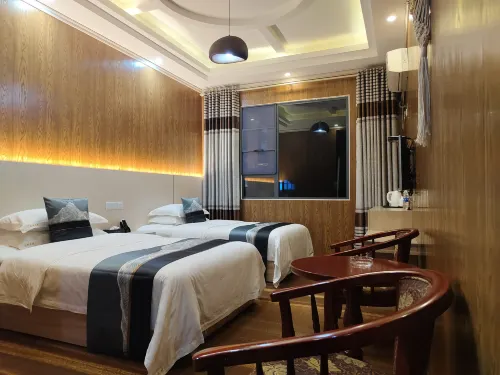 Lecheng Hotel