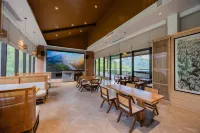 Lihuagu Water Residence Hotel