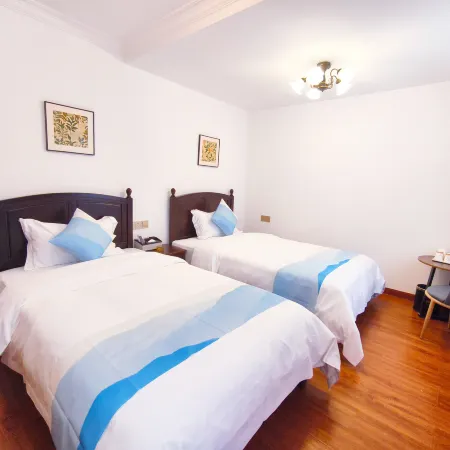 Jinxiu Garden · Garden Oriental Aesthetic Homestay (Zhongshan West Station)