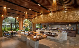 Hoi An Royal Beachfront Resort & Villas