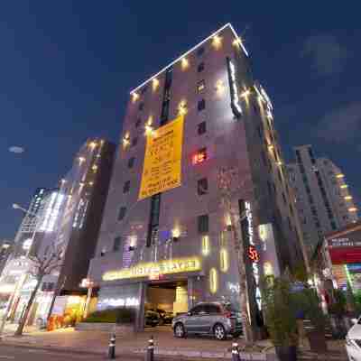 호텔 스테이 53 Hotel Exterior
