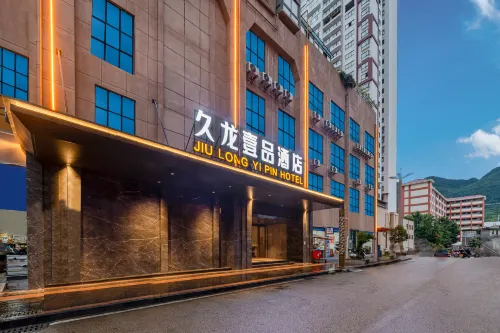 Jiu Long Yi Ping Hotels in Hezhang