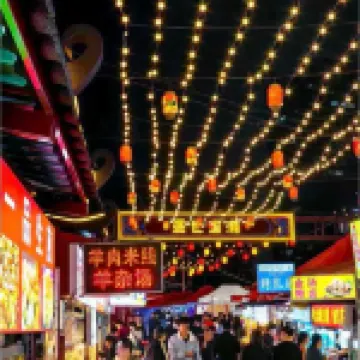 Junze Hotel (Kunming Railway Station Shuangqiao Night Market Style Street Branch)