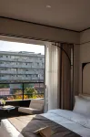 Hangzhou Xihu Neyar Shengxia French Light and Shadow Terrace Garden