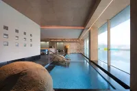 Home2 Suites by Hilton Changbaishan Hot Spring - Hot Springs