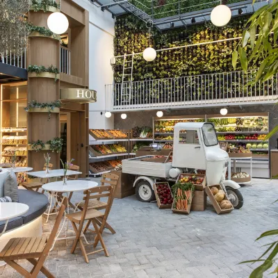 Ergon House Athens Отели рядом с достопримечательностью «Плака»