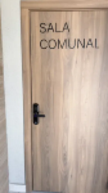 Modern Studio close by La Carolina Metro station