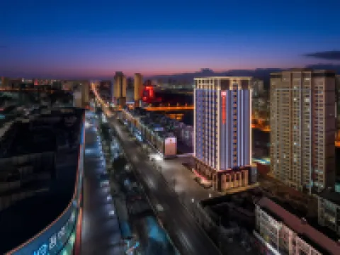 Hilton Garden Inn Xining Chengdong 西寧のホテル