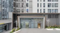 ReMAX Remai E-Sports Hotel (Cixi Downtown Area)