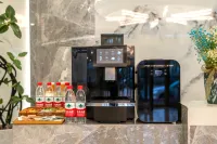Urba Hotel (Tekes Bagua City Taiji Altar Branch)