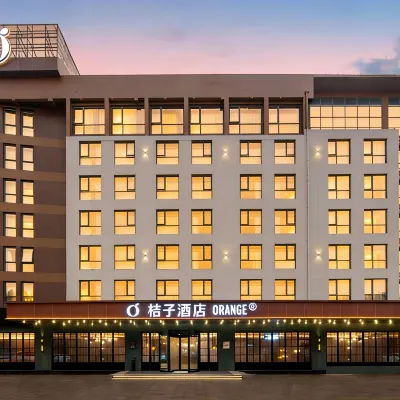 Orange Hotel (Yan'an 3rd Road, Qingdao Wusi Square) Hotels near Shinan District