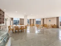 Huanghe Hotel Hotels in Hequ