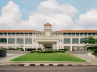 Oasia Resort Sentosa by Far East Hospitality Hotels near Universal Studios Singapore