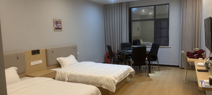 大巖湖畔酒店（康豐源生態旅遊區店） Hotels in Jiayu
