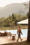 Hundred-mile Azalea ·Jianglu Saga Villa - Pool