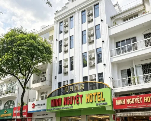 Quang Minh Nguyet Hotel Ho Chi Minh City Hotels near District 5
