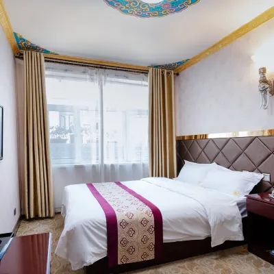 Zongqu Tibetan Inn Отели рядом с достопримечательностью «Монастырь Кумбум»