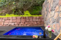 Quyuan Yaju Hotel Tiantai Mountain - Hot Springs