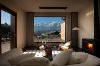 Lijiang Yulong Manshron Snow Highlands Villa - pet friendly
