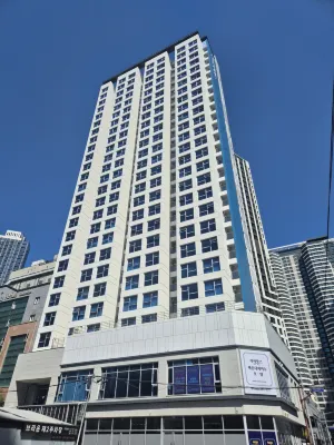 Avenue Haeundae by the Solid residence Hotel berhampiran Haeundae-gu