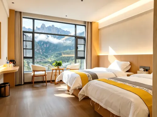 Yunshi YinShe Scenic Homestay (Zhagana Scenic Area Runwu Valley)