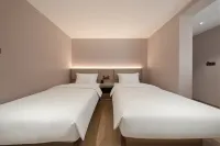 THUNDEROBOT E-Sports Hotel - 2-Star