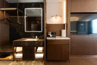 Ding Tai Hotel (Karamay Taifu Plaza No.1 Well Branch) - 4성급