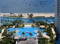 Hailing Island Whale Resort Hotel (Nimble Golden Coast) - Beach