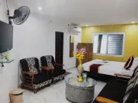 SLV ROYAL RESIDENCY HOTEL - parking