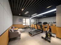 Free Living Hotel - Gym