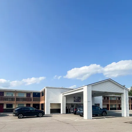 Studio 6 Suites Warsaw, IN