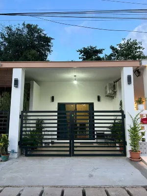 Baanmaehostel Pakbara - 2-Star