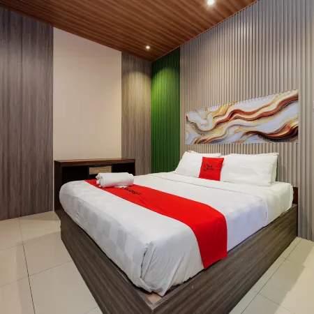 RedDoorz Near Exit Toll Bogor