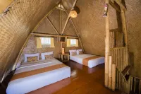 Villa ChavaMinerva Bambu - Lembang - balcony